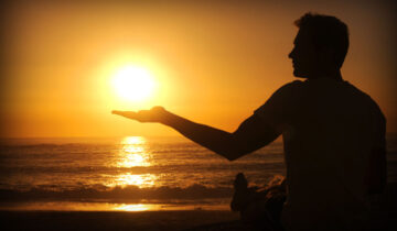 Guida pratica per celebrare Yule: accendere la luce dentro di te